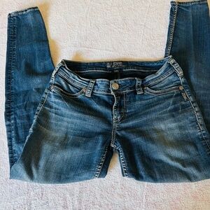 Silver Jeans Co. SUKI Mid Super Skinny Jeans